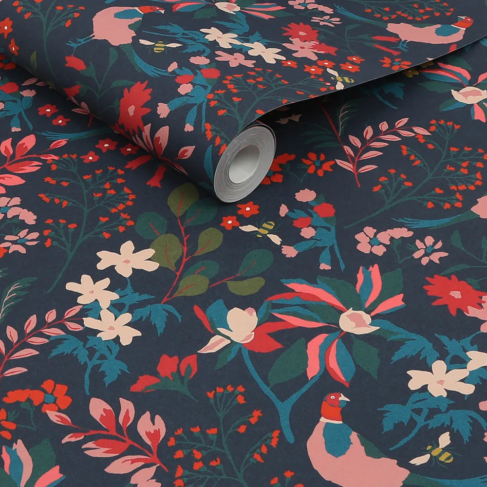 Joules Fields Edge Floral Wallpaper - GLAL UK