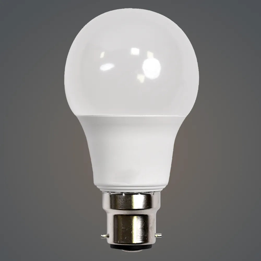 8.5W LED Lamp BC 810LM - GLAL UK